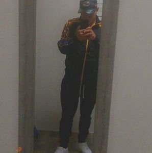 Meet your Posher, Jacinto